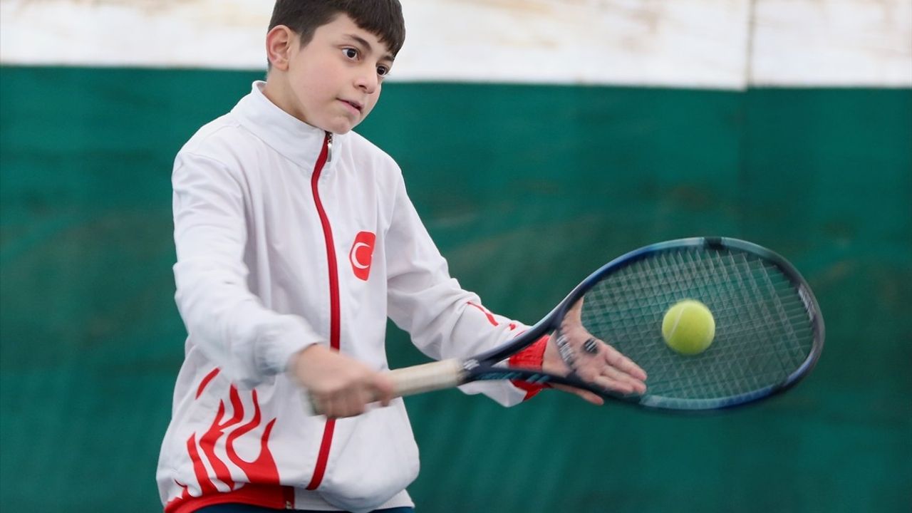 Talha Emin Bulut'un Les Petits As Hedefi: Şampiyonluk