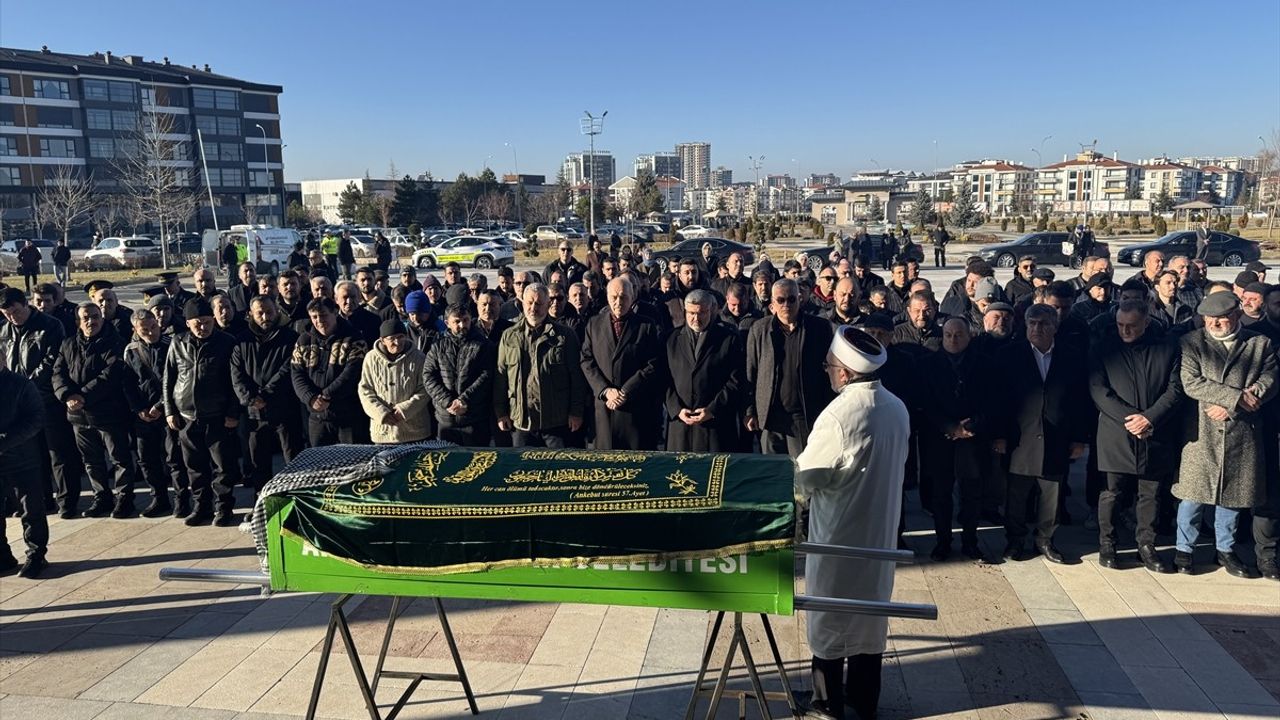 TBMM Başkanı Kurtulmuş, Afyonkarahisar'da Cenaze Törenine Katıldı