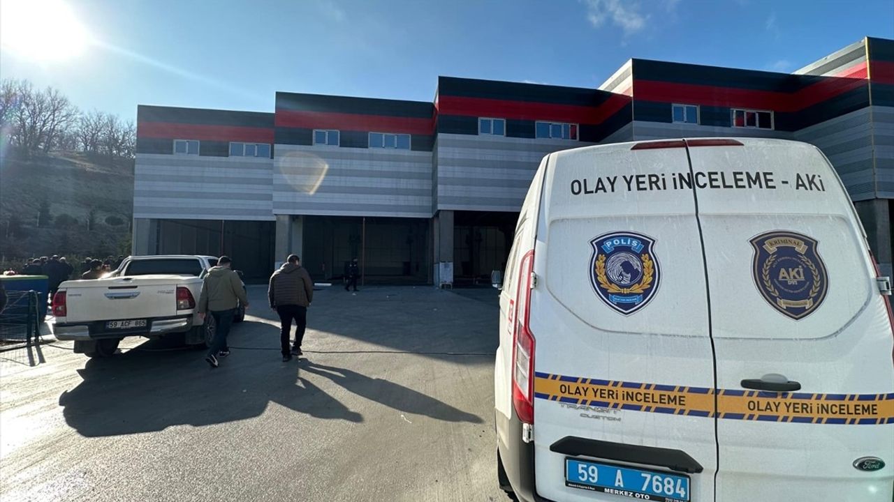 Tekirdağ'da Staj Yapan Öğrenci Fabrikada Yüksekten Düştü