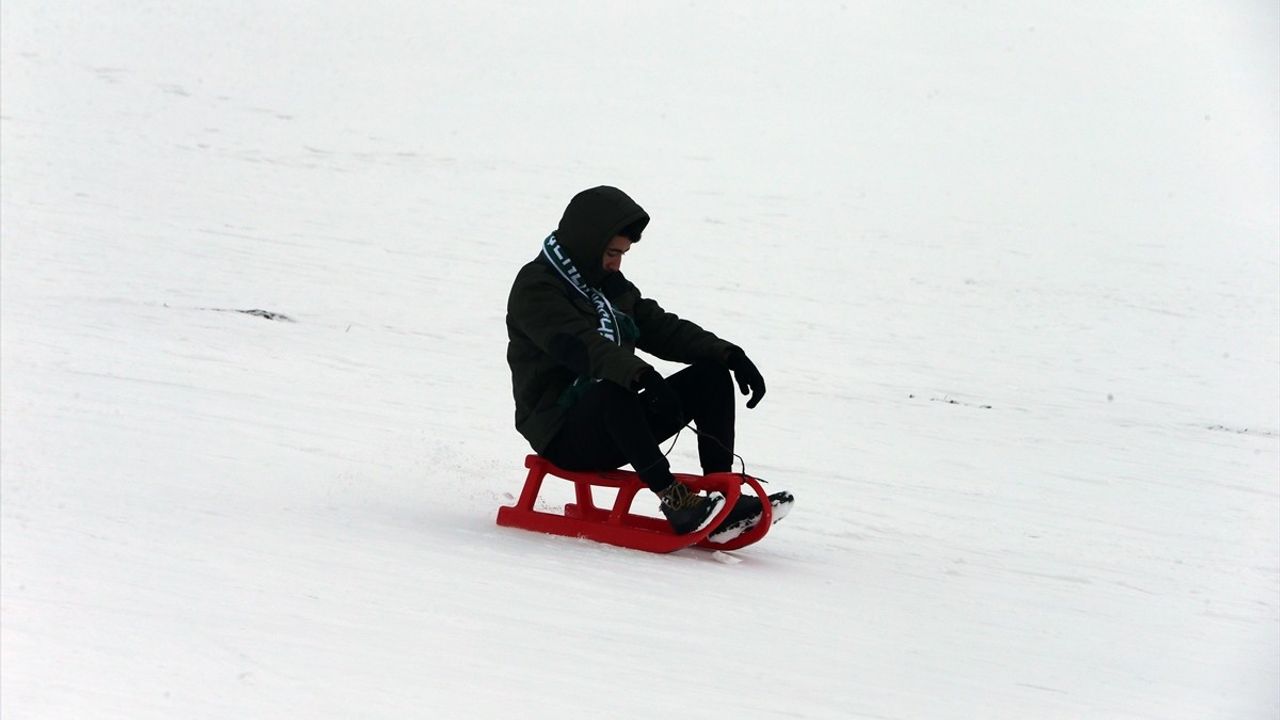 Tokat'ta 9. Kar Şenliği Rüzgarı Esti