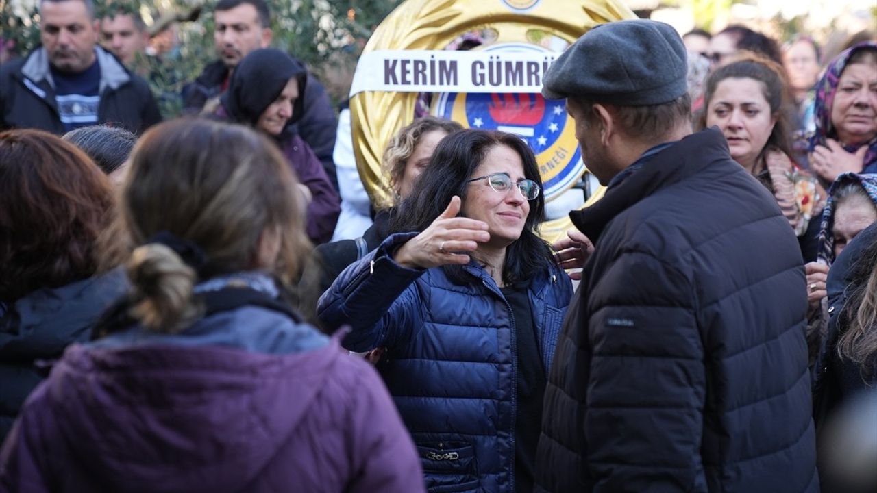 Türk Akademisyen Prof. Dr. Orhan Ekren İzmir'de Defnedildi