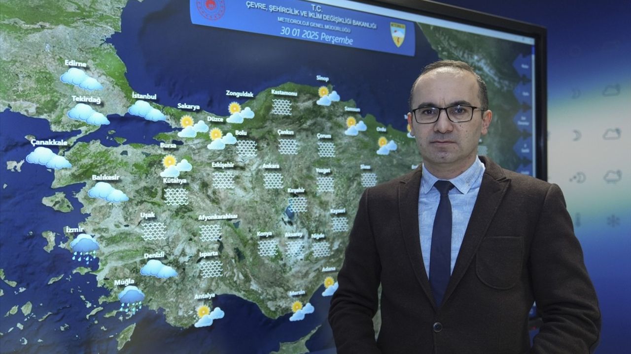 Türkiye'de Hava Durumu: Yağışsız ve Sıcak Günler Bekleniyor