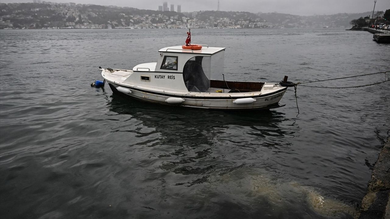 Üsküdar'da Kanalizasyon Suyu Denize Akıyor: Çevre Kirliliği Tehlikesi