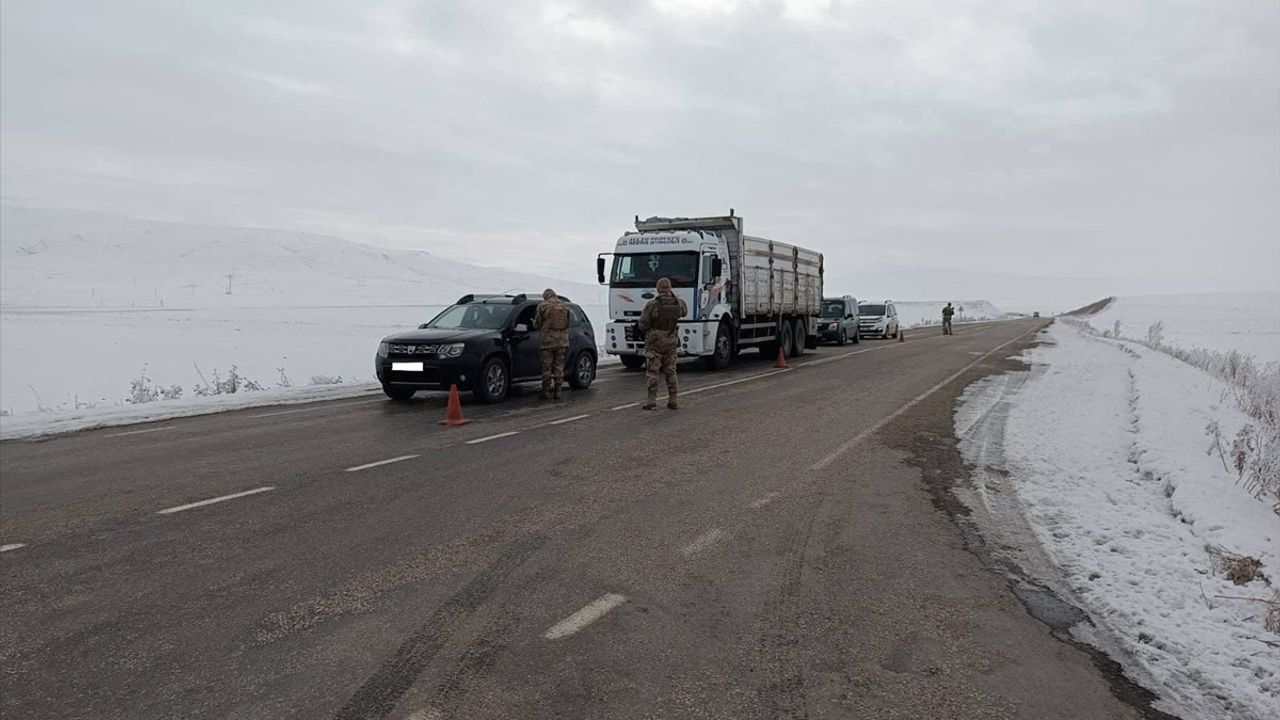 Van'da 85 Suçlu Yakalandı