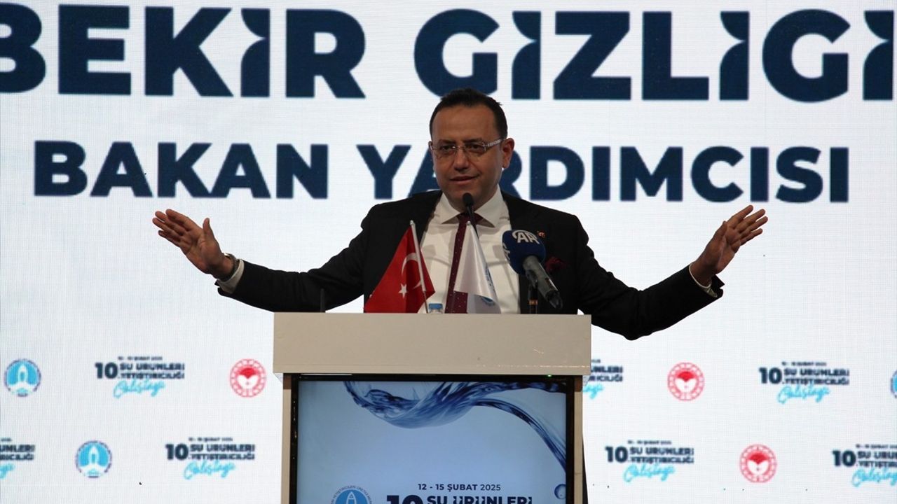 10. Su Ürünleri Yetiştiriciliği Çalıştayı Antalya'da Başladı