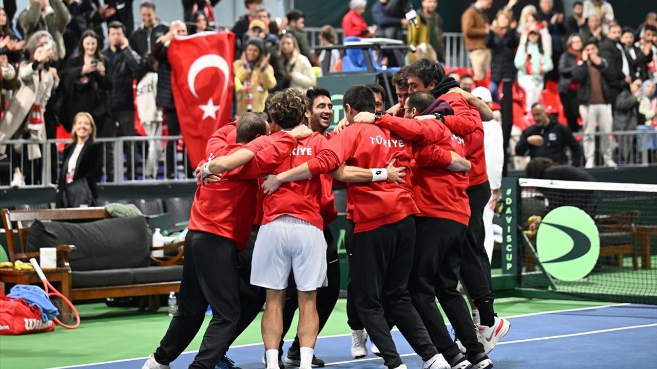 A Milli Erkek Tenis Takımı Davis Cup Dünya Grubu 1'e Yükseldi