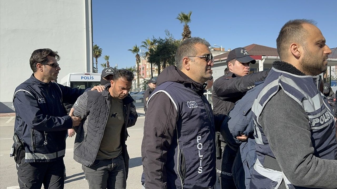 Adana'da Göçmen Kaçakçılığı Operasyonu: 3 Tutuklama