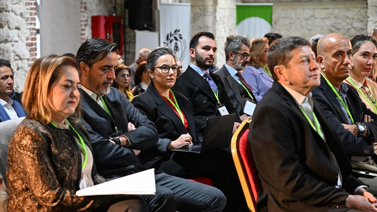 Adana'da Tarımsal Düşünce Hasadı Programı Gerçekleştirildi