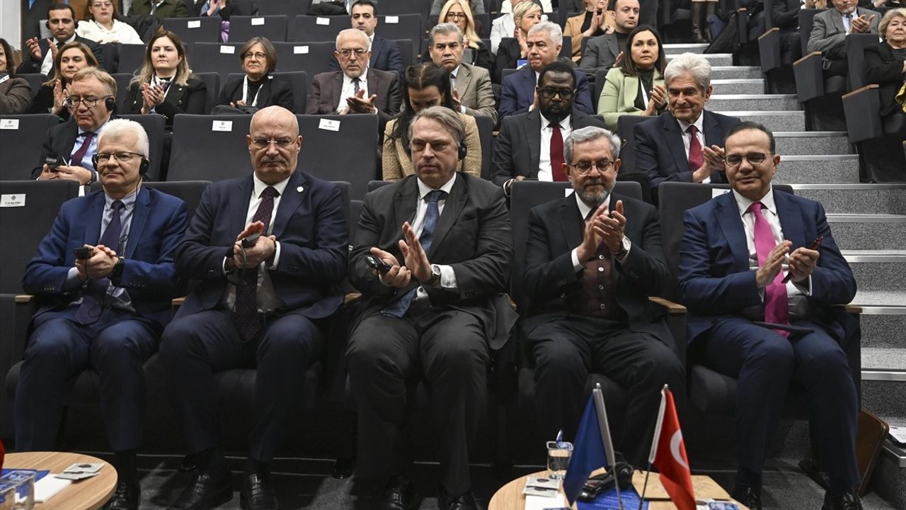 Ankara'da Disiplinlerarası Yapay Zeka Proje Pazarı Etkinliği