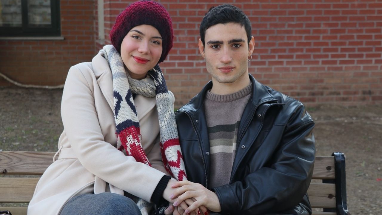 Aşk ve Sağlık: Nehir ve Emre'nin 14 Şubat Kutlaması