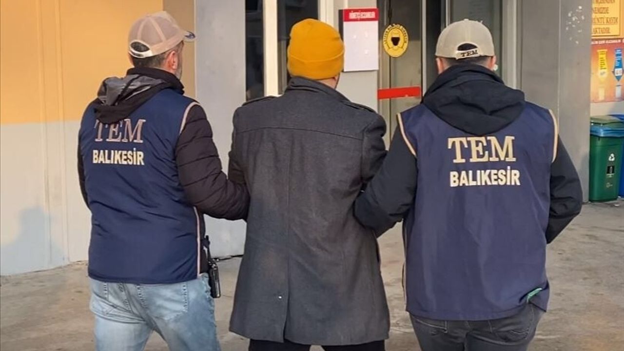 Balıkesir'de DEAŞ Operasyonu: 4 Zanlı Gözaltında