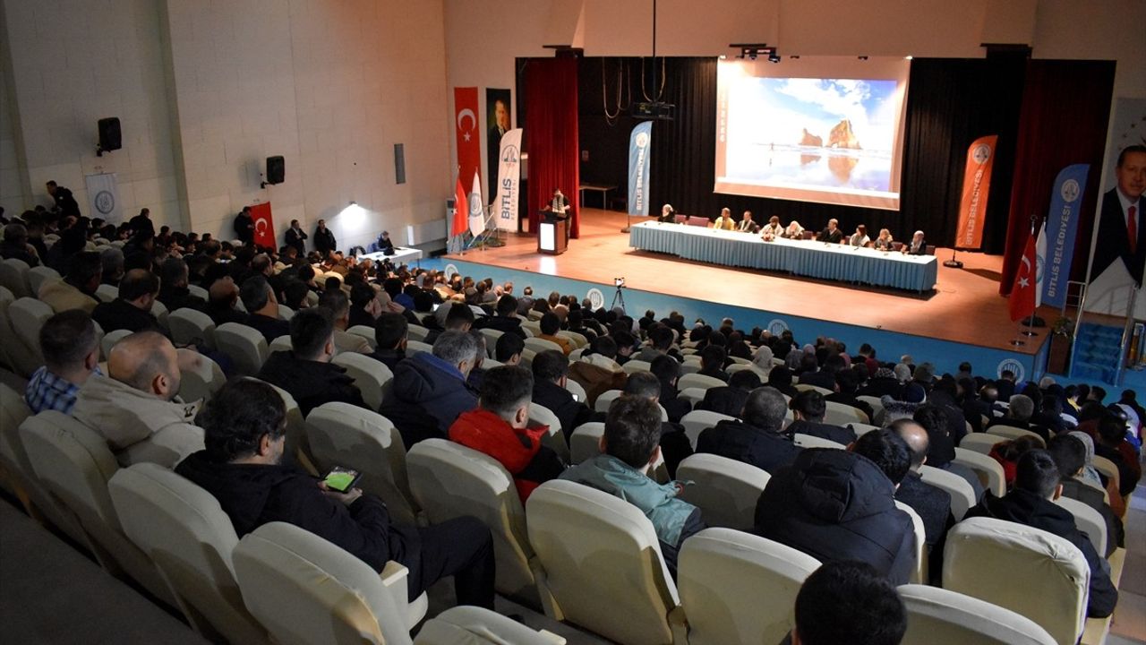 Bitlis'ten Gazze'ye Destek Programı Düzenlendi