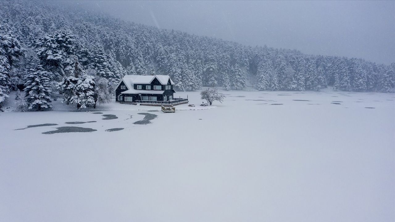 Bolu ve Karabük'te Kış Manzarası: Gölcük ve Keltepe'de Dron Görüntüleri