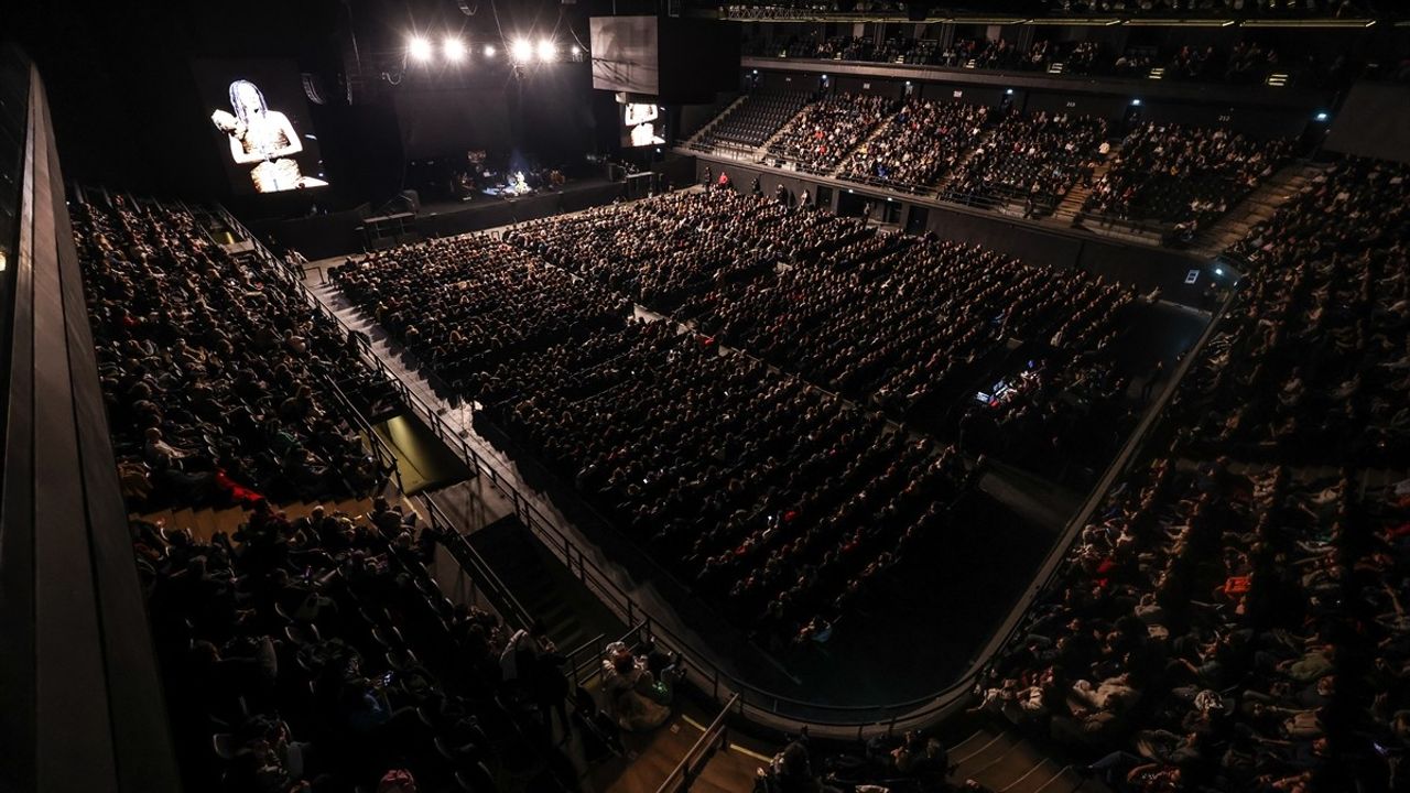 Buika ve Kibariye İstanbul'da Büyüleyici Bir Konser Verdi