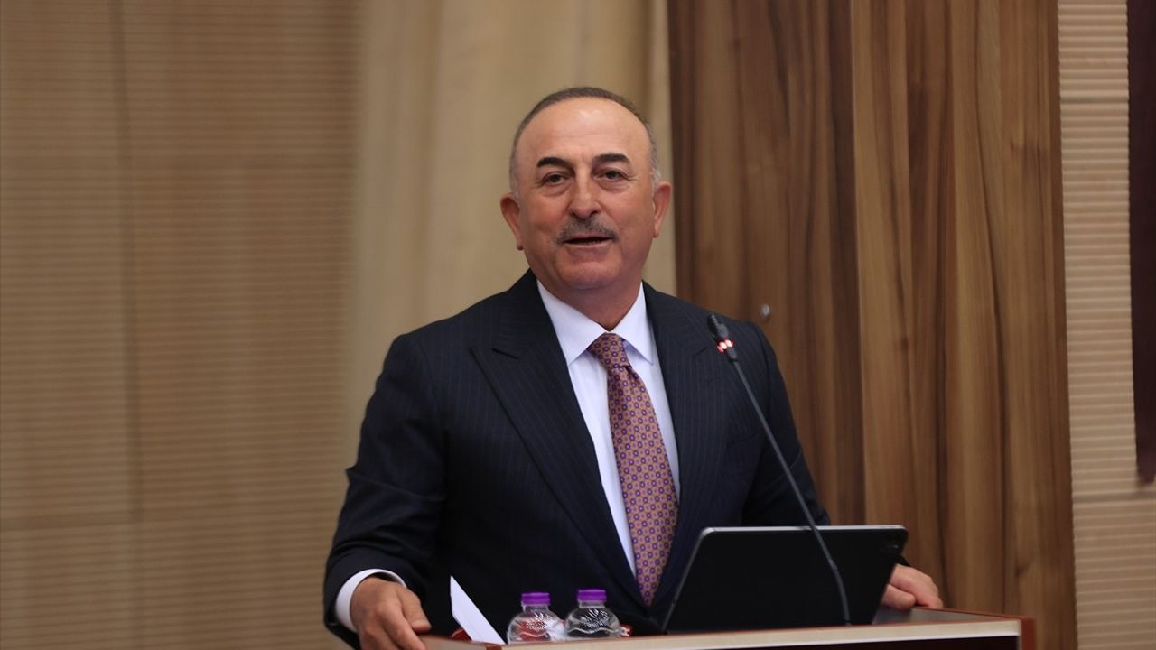 Çavuşoğlu: Dünyada Normlar Zayıflıyor