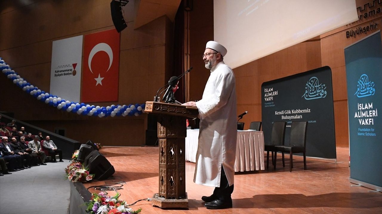 Diyanet İşleri Başkanı Erbaş, Kahramanmaraş'ta Depremle İlgili Hatırlatmalarda Bulundu