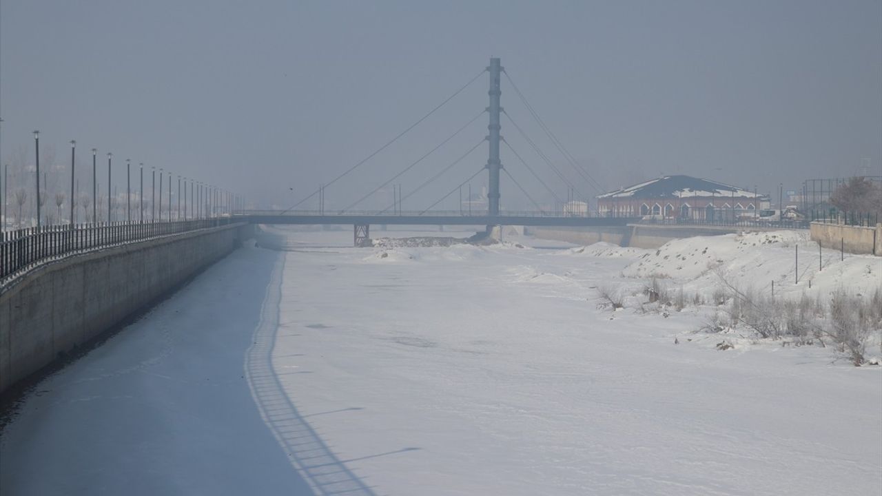 Dondurucu Soğuklar Kars, Ardahan ve Ağrı'da Etkili