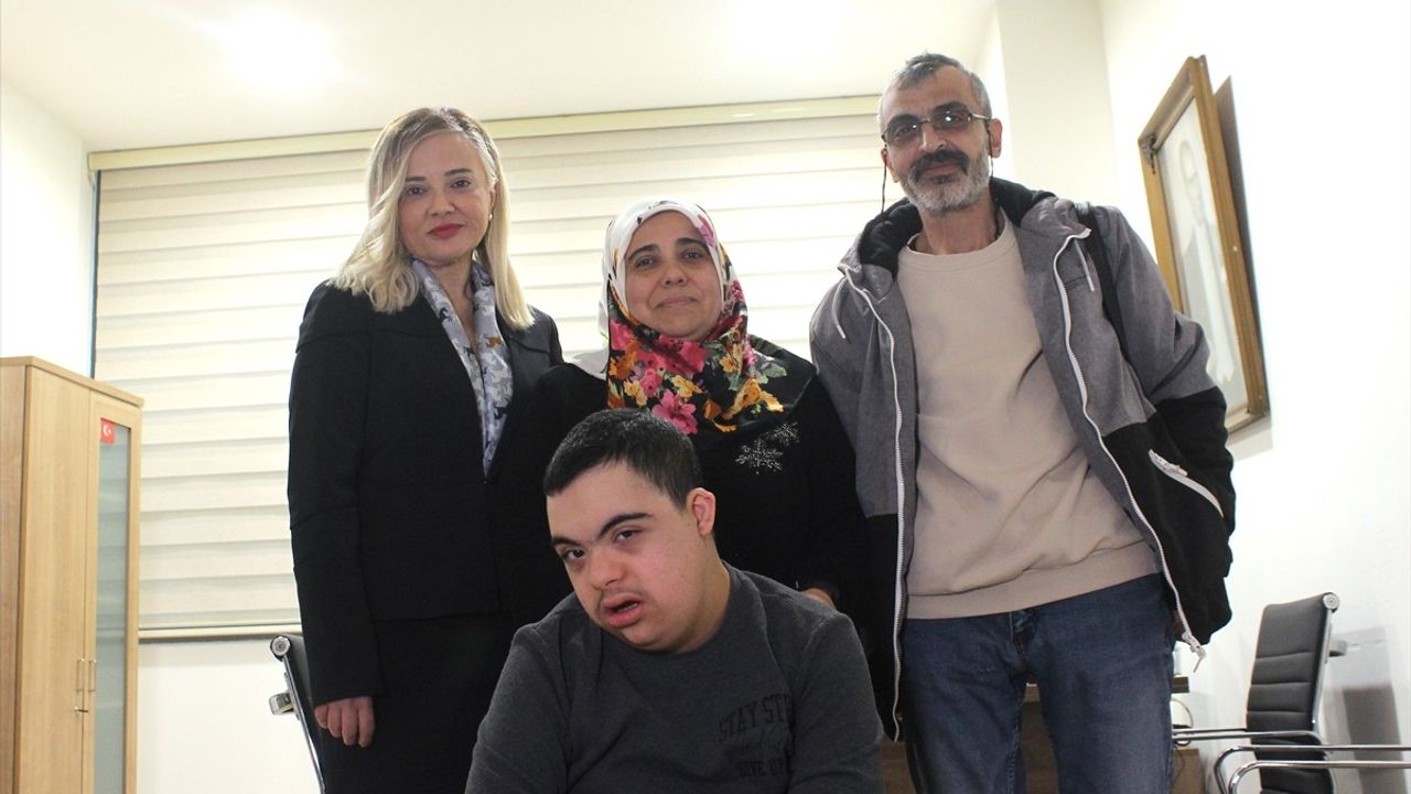 Down Sendromlu Yusuf'un Kalp Ameliyatıyla Hayata Dönüşü