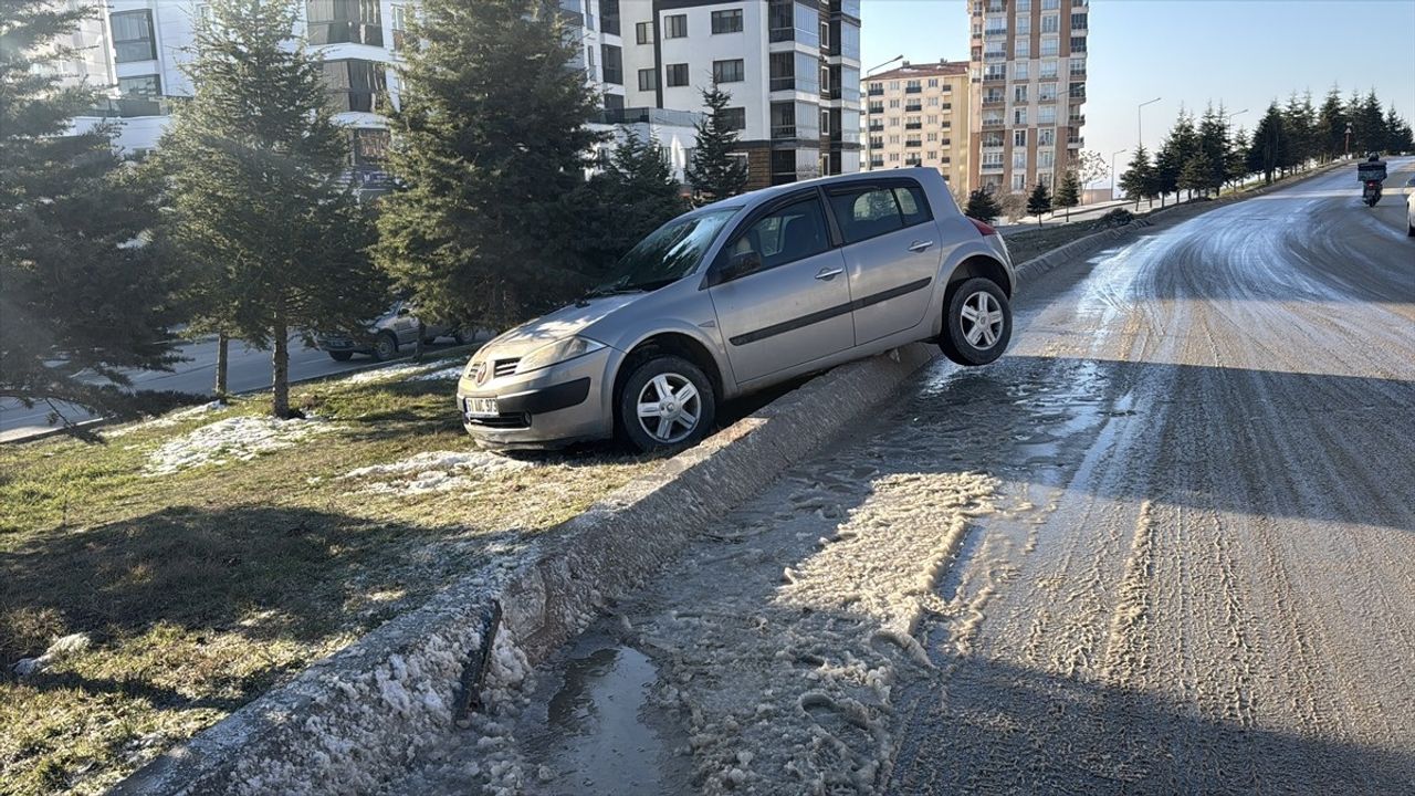Edirne'de Dondurucu Soğuk Hava Hayatı Olumsuz Etkiliyor