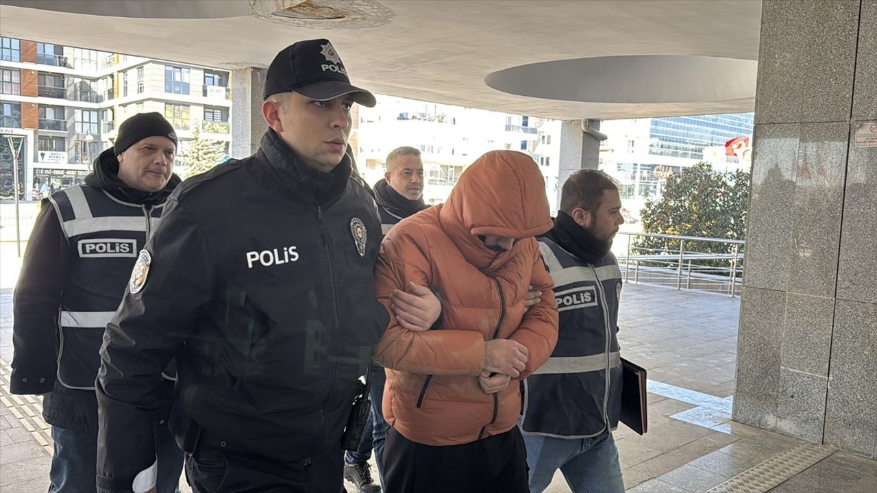 Edirne'de Sahte Altın Operasyonu: 3 Zanlı Yakalandı