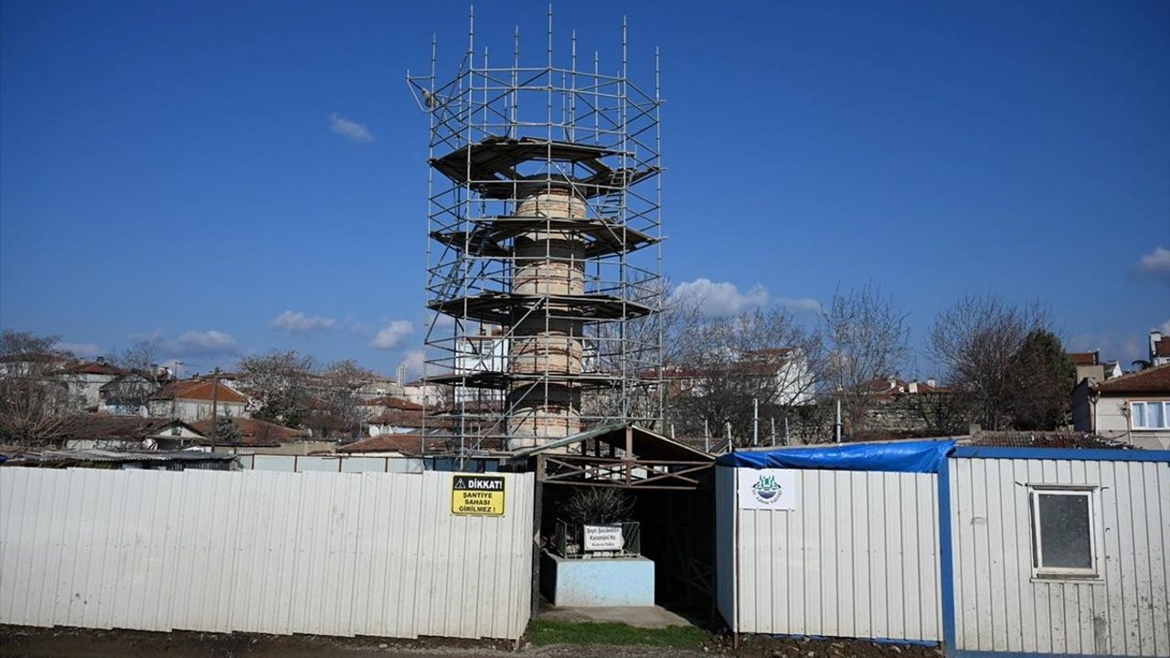 Edirne'deki Tarihi Şeyh Şüceaddin Camisi'nin Restorasyon Çalışmaları Devam Ediyor