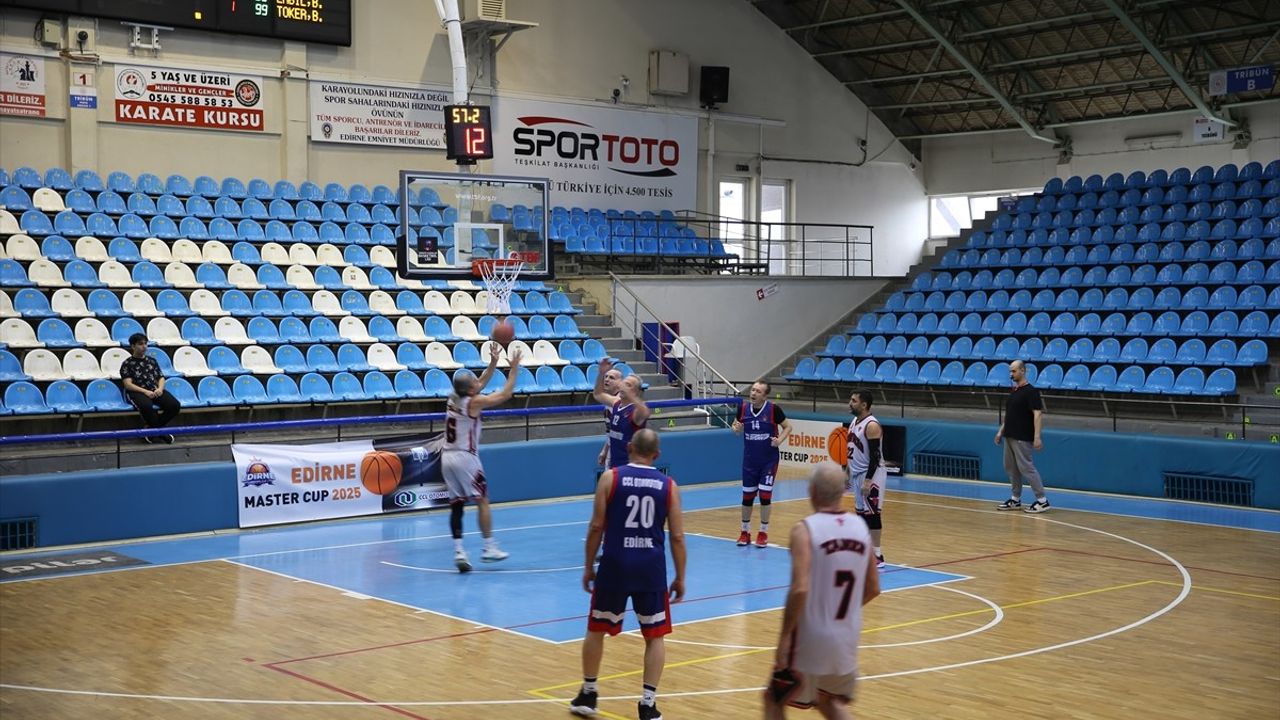 Edirne Uluslararası Veteran Basketbol Turnuvası Sonuçlandı