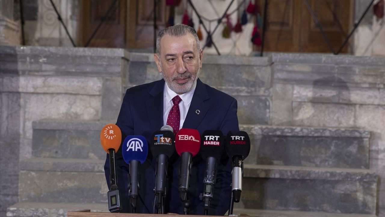 Erbil'de Depremzedeler İçin Anma Töreni