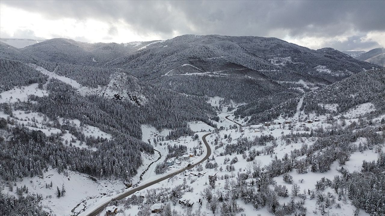 Ersizlerdere Kanyonu'nda Kış Güzellikleri