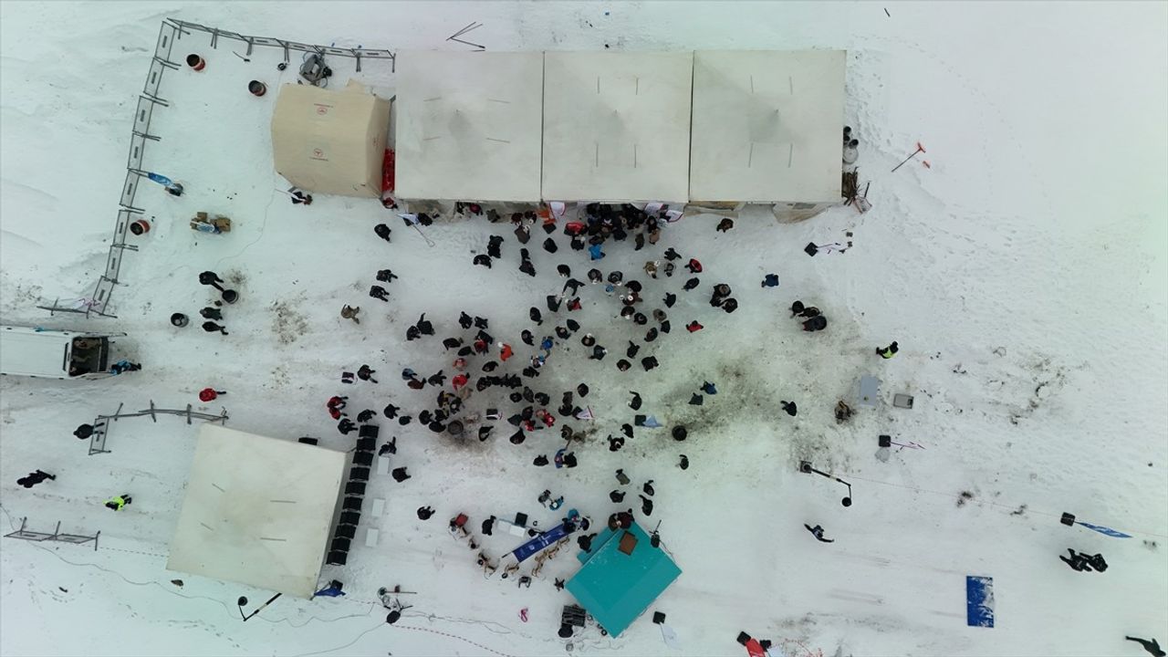 Erzurum'da Gelenekten Geleceğe Kış Oyunları Festivali