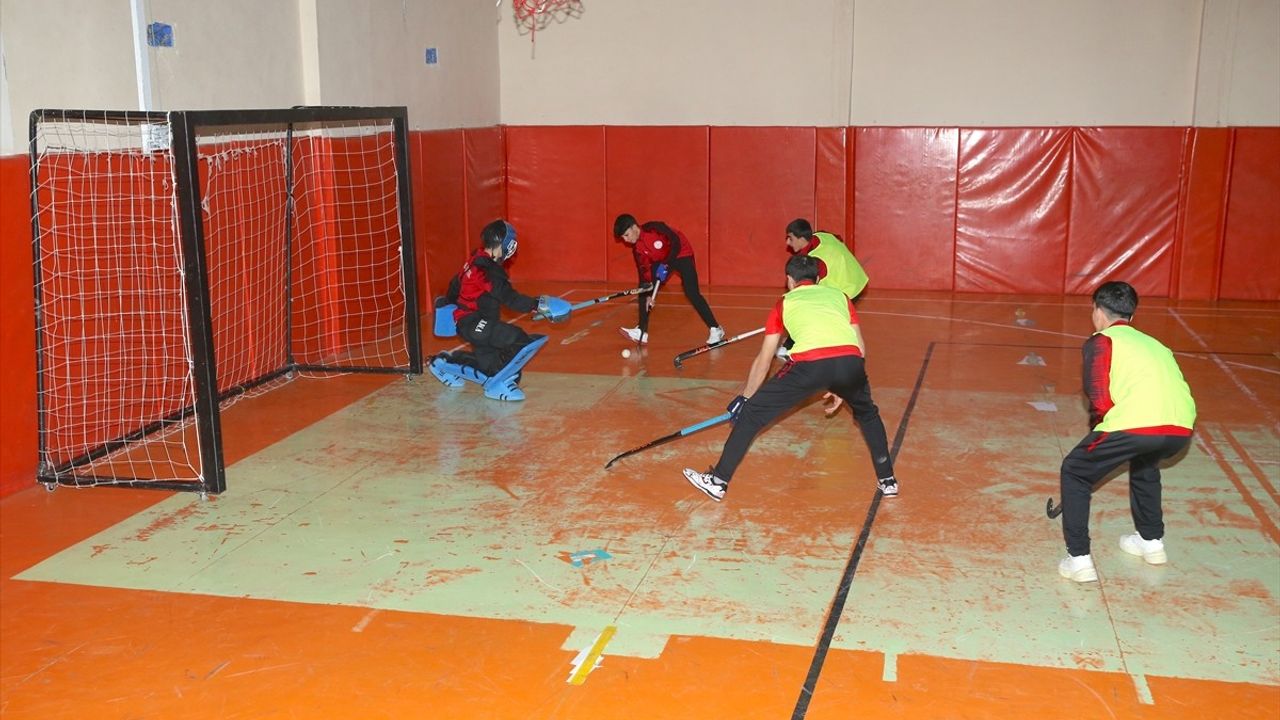 Hakkari'de Hokey Takımı Kuruldu: Hedef 1. Lig