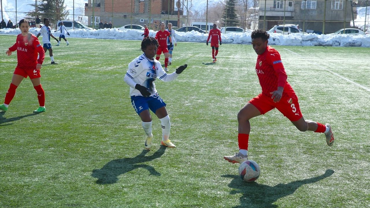 Hakkarigücüspor ve Beylerbeyi Beraberlikte Uzlaştı