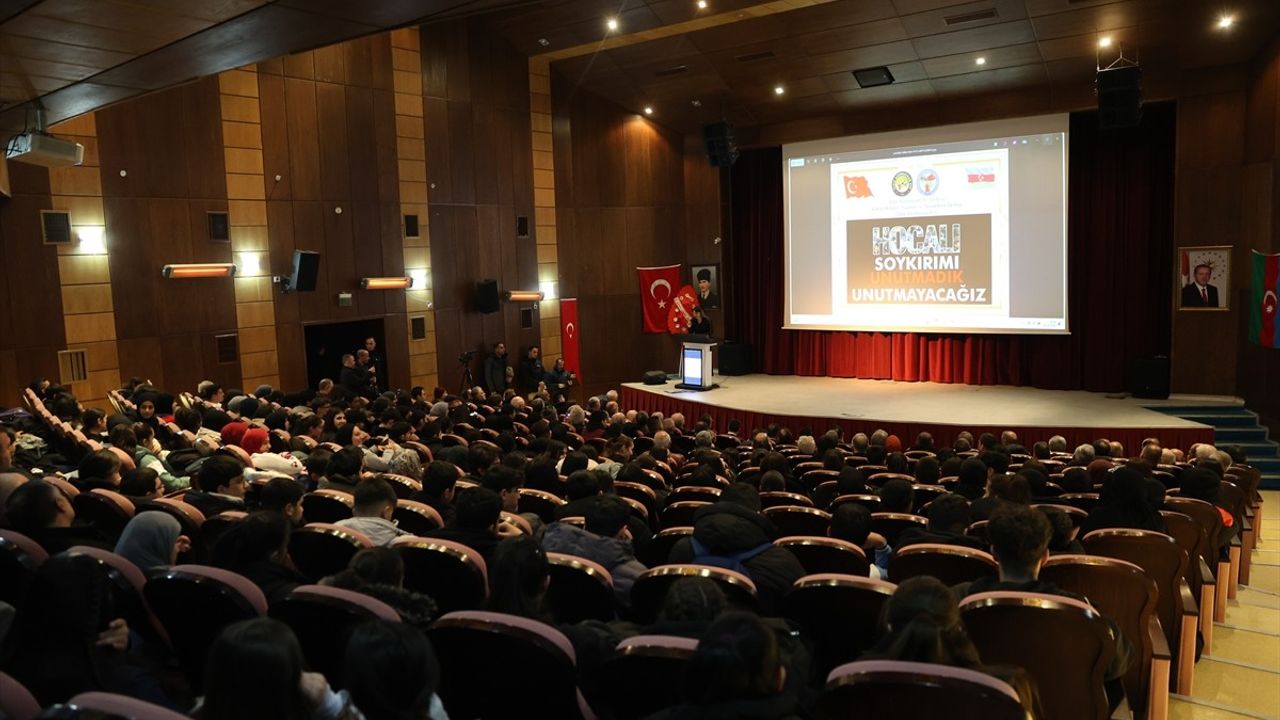 Hocalı Katliamı'nda Hayatını Kaybedenler Iğdır'da Anıldı