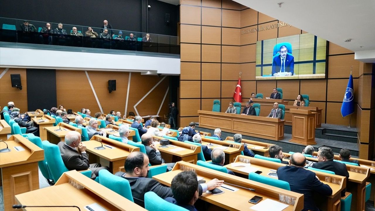 İkinci Bahar Kahvesi'nin Kapatılması Mecliste Tartışıldı