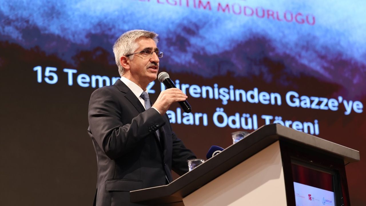 İstanbul’da 15 Temmuz ve Gazze Temalı Ödül Töreni
