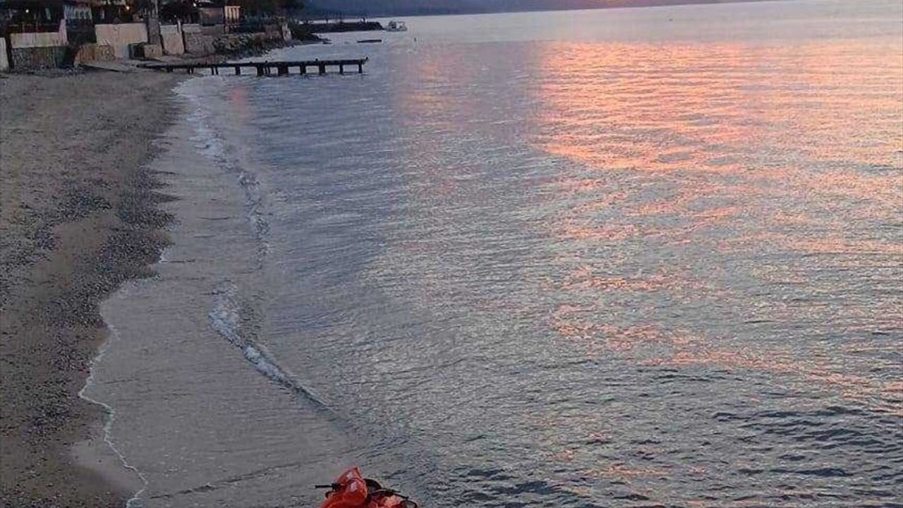 Jet Ski ile Yunanistan'dan Kuşadası'na Geçen Düzensiz Göçmen Yakalandı