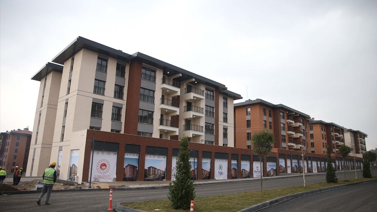 Kahramanmaraş'ta Ebrar Sitesi'nin İnşası Tamamlandı