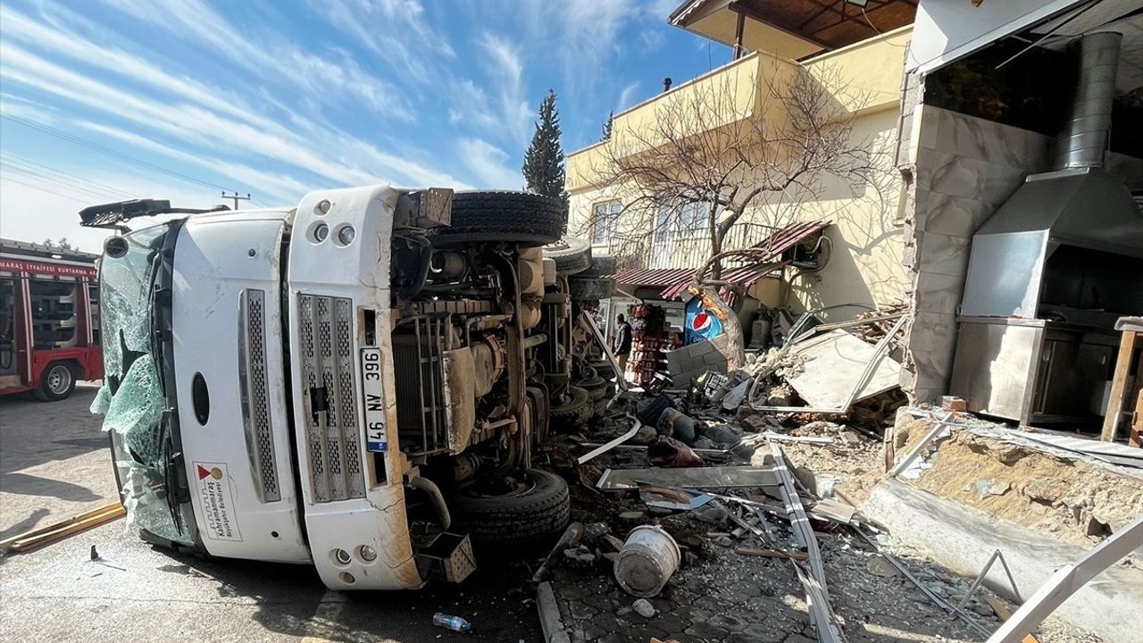 Kahramanmaraş'taki Kazada 11 Kişi Yaralandı