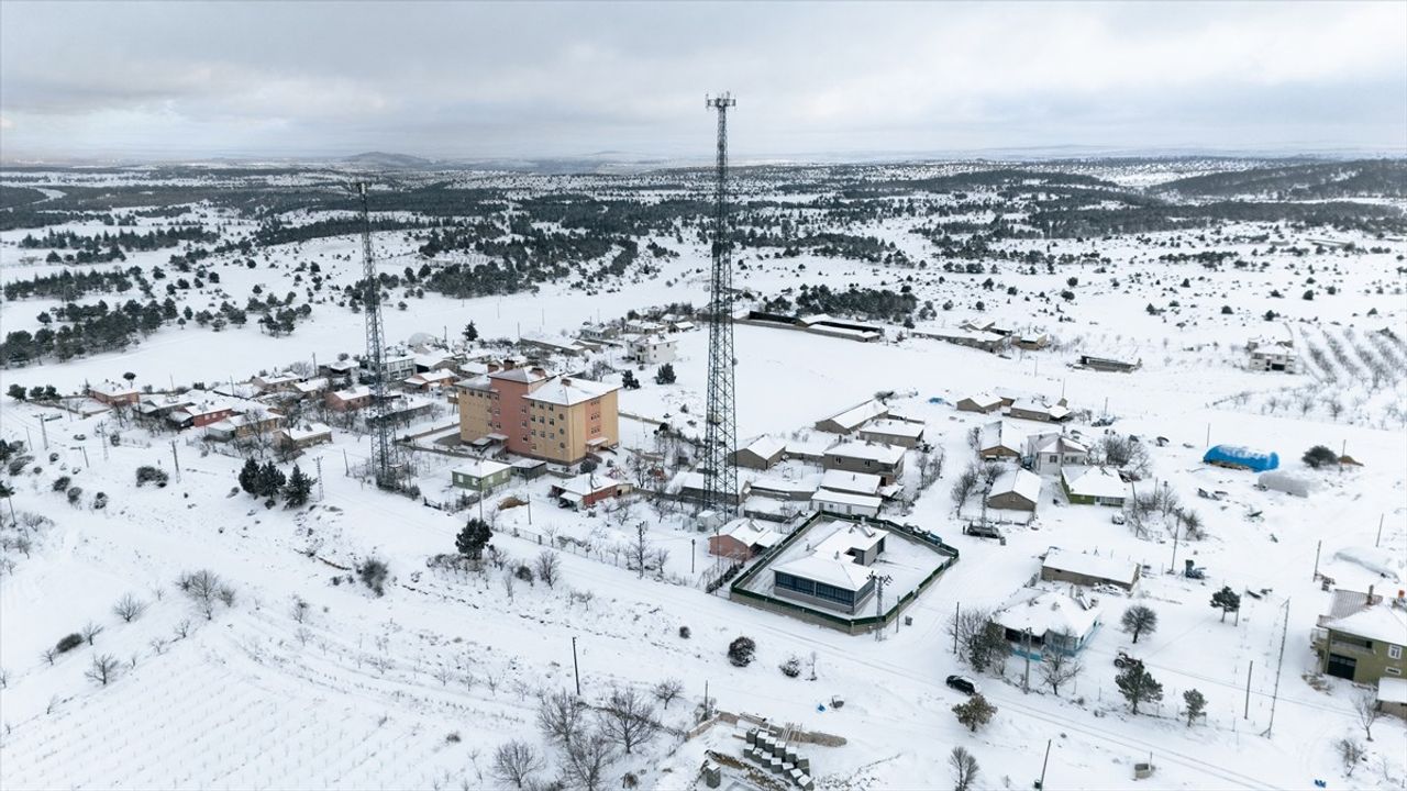 Karaman'daki Kış Manzaraları Dronla Görüntülendi