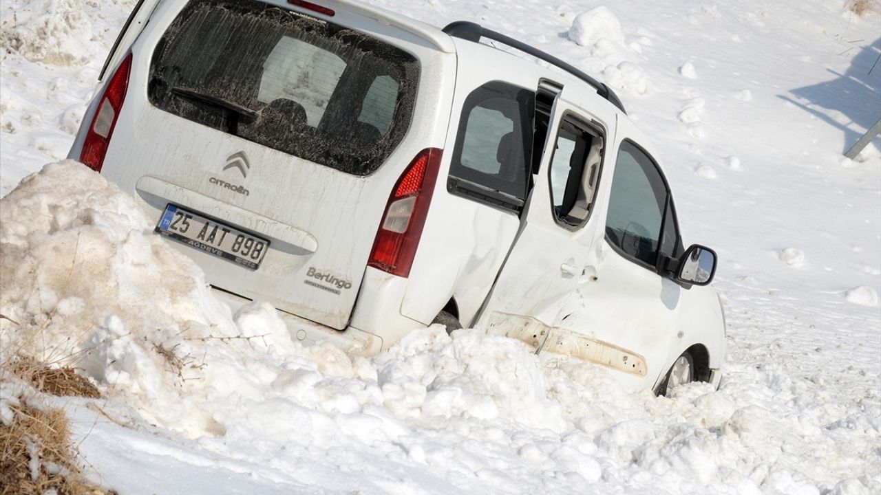 Kars'ta Trafik Kazası: 9 Yaralı