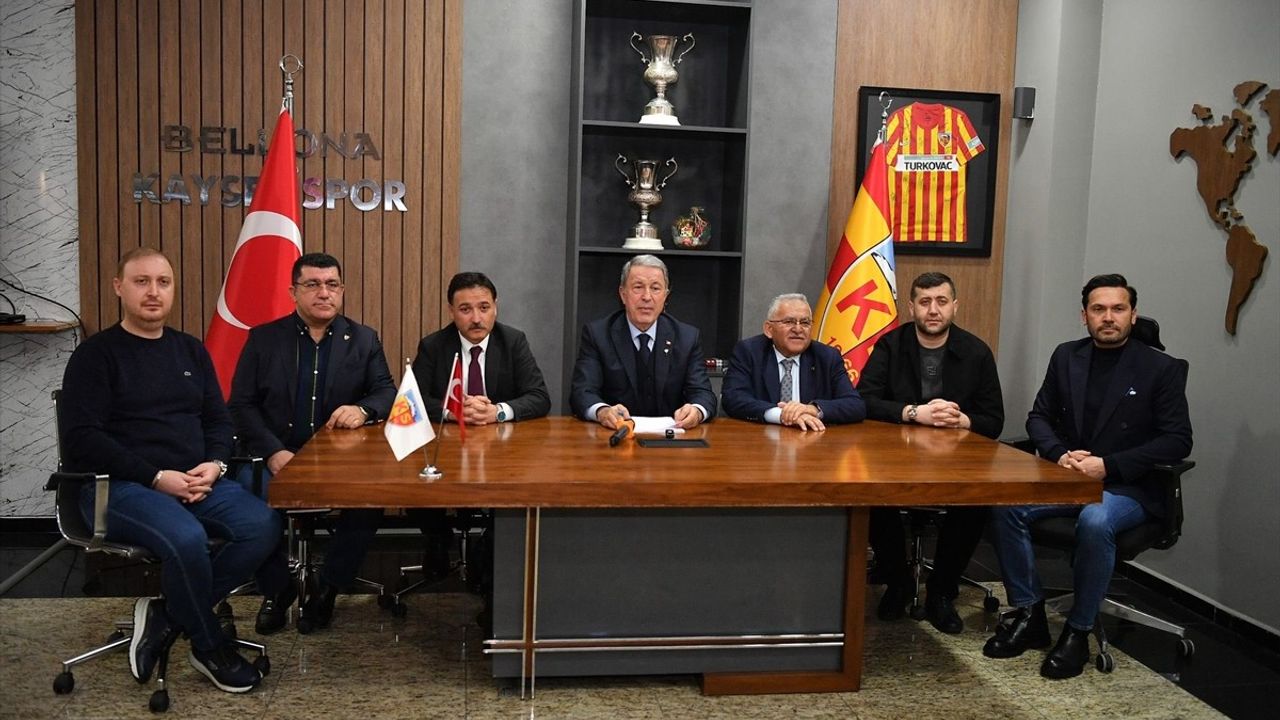 Kayserispor'a Moral Ziyareti