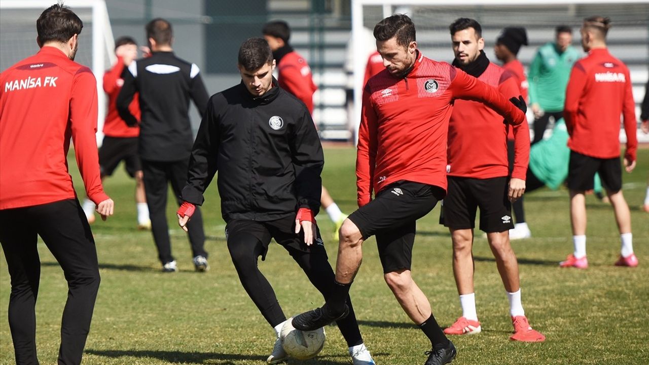 Manisa FK, Geosis Boluspor Maçına Hazırlanıyor