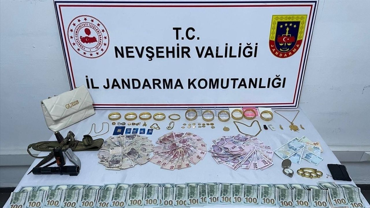 Nevşehir'de Hırsızlık Olayları Güvenlik Kameralarına Yansıdı