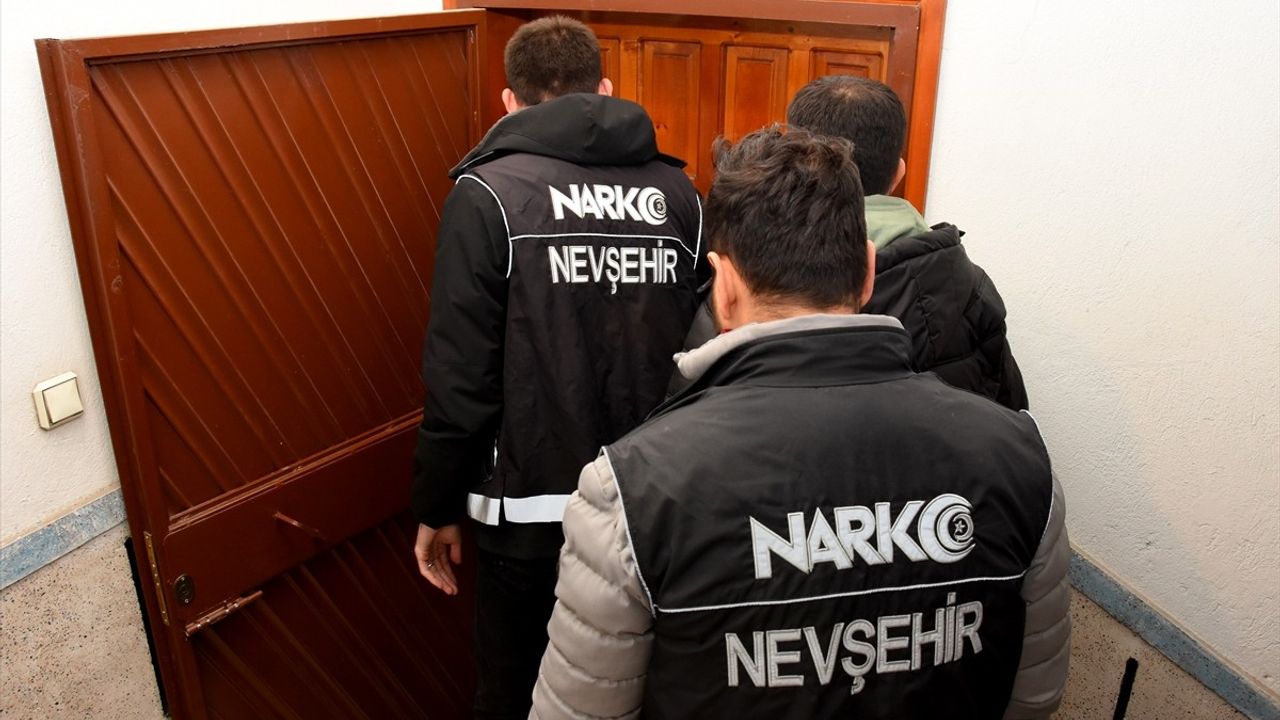 Nevşehir Merkezli Uyuşturucu Operasyonunda 26 Şüpheli Yakalandı