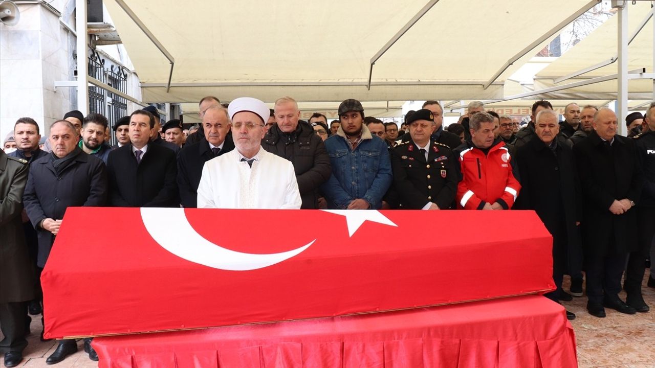 Ordu'da Kıbrıs Gazisi Ahmet Balcıoğlu Son Yolculuğuna Uğurlandı