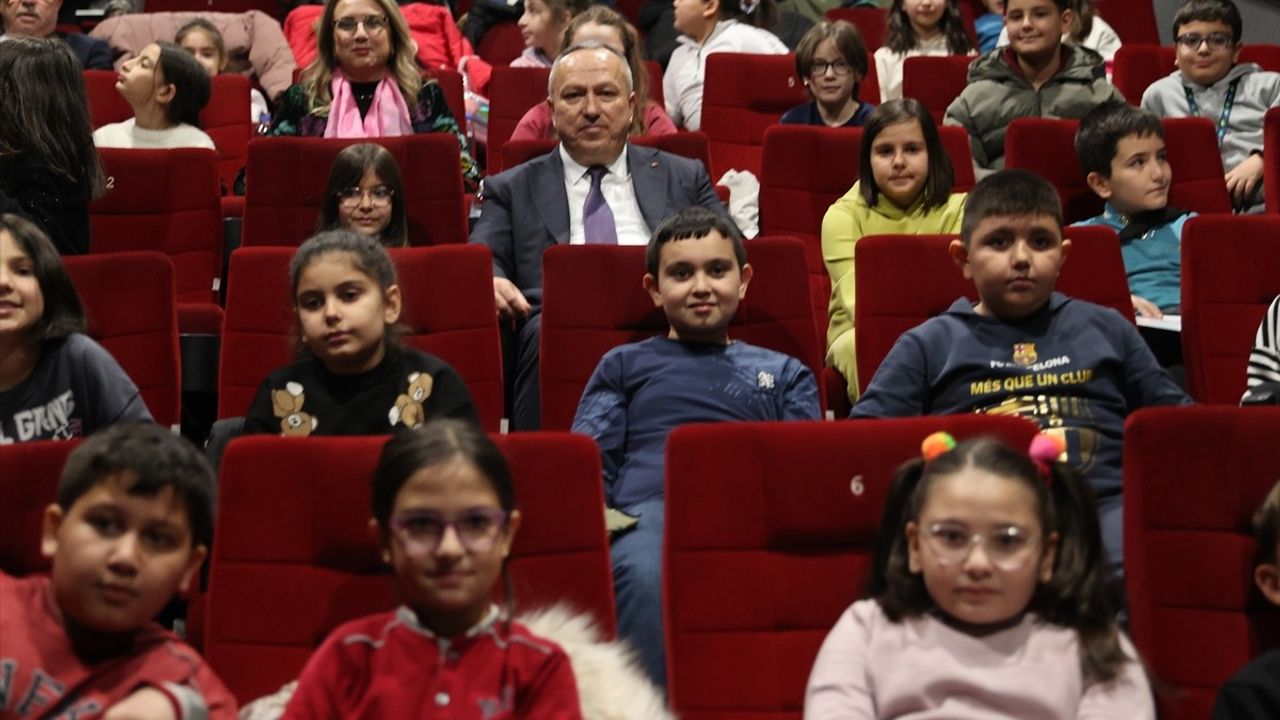 Rafadan Tayfa: Kapadokya Filmi, Nevşehir'de Çocuklarla Buluştu