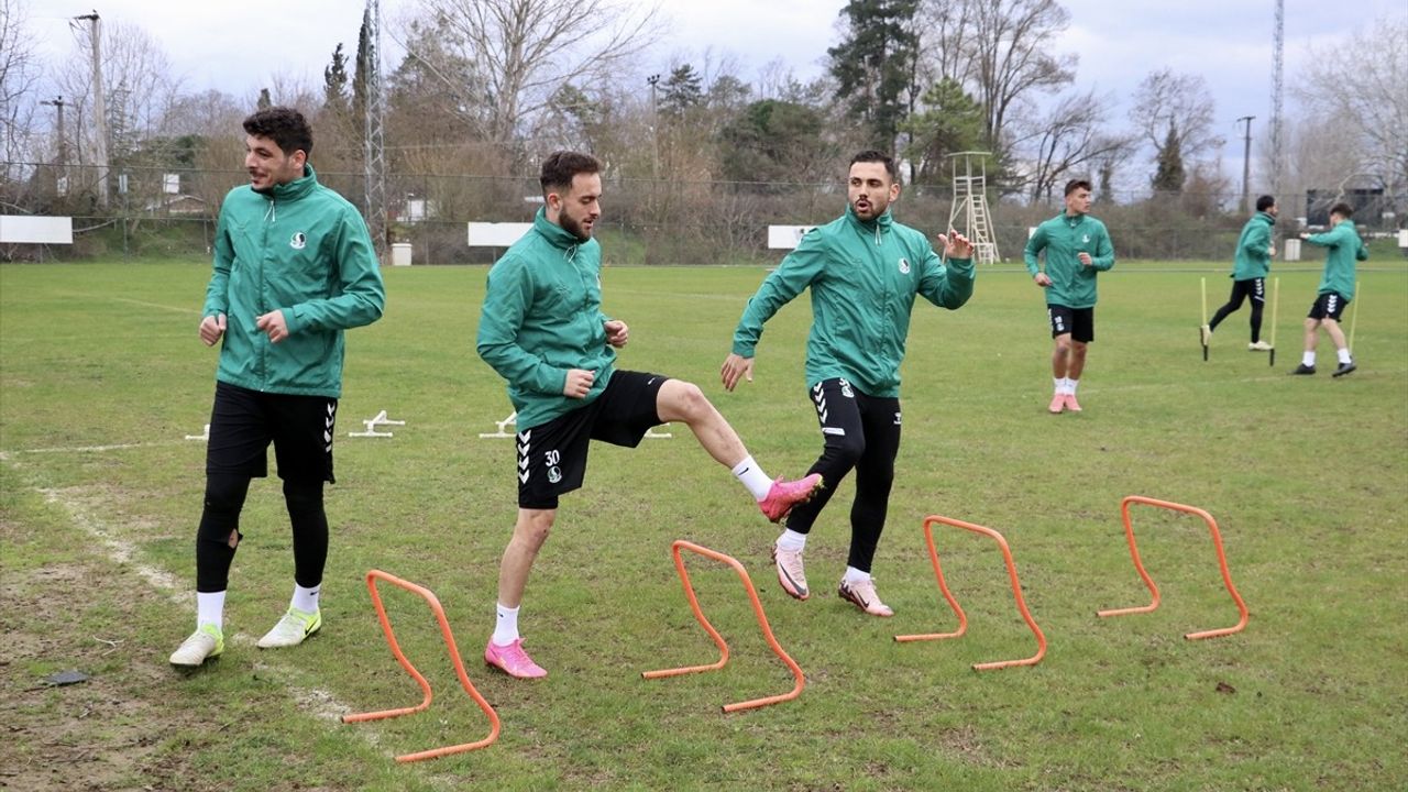 Sakaryaspor, Ahlatcı Çorum FK Maçına Hazırlanıyor