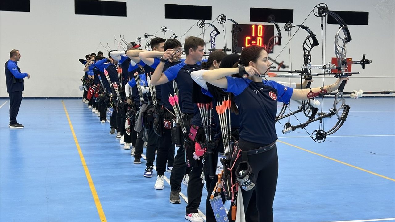 Samsun'da Okçuluk Milli Takım Kampı Devam Ediyor