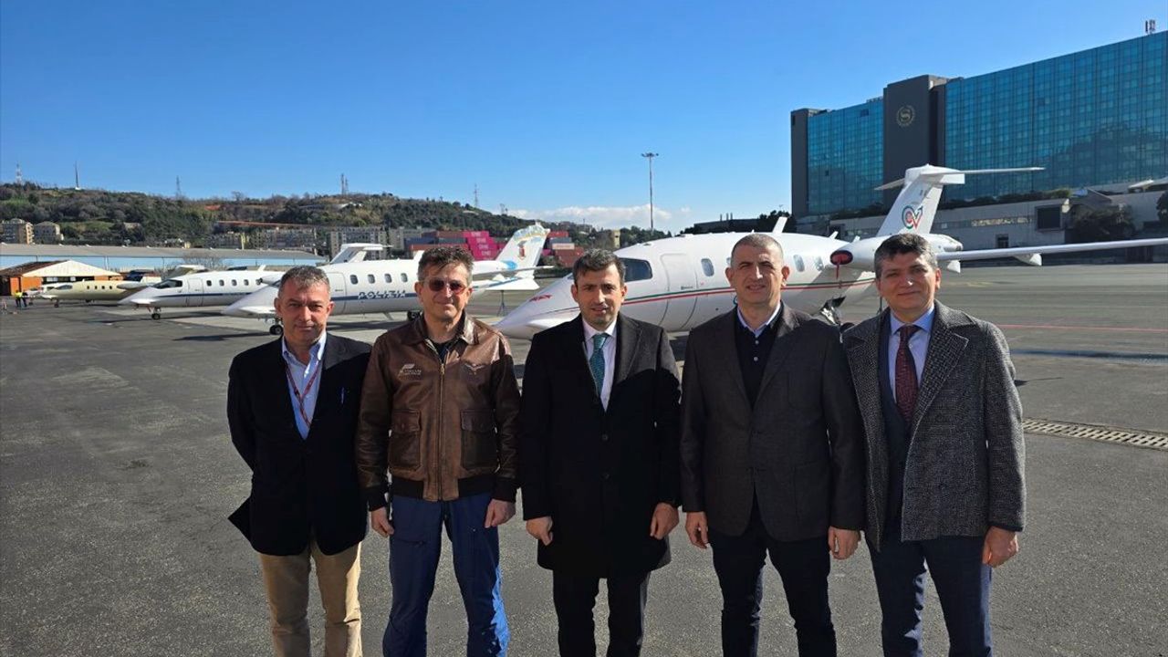 Selçuk Bayraktar'ın Piaggio P180 İnişi