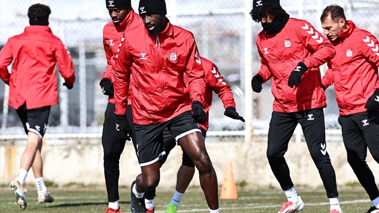 Sivasspor Konyaspor Maçına Hazırlanıyor