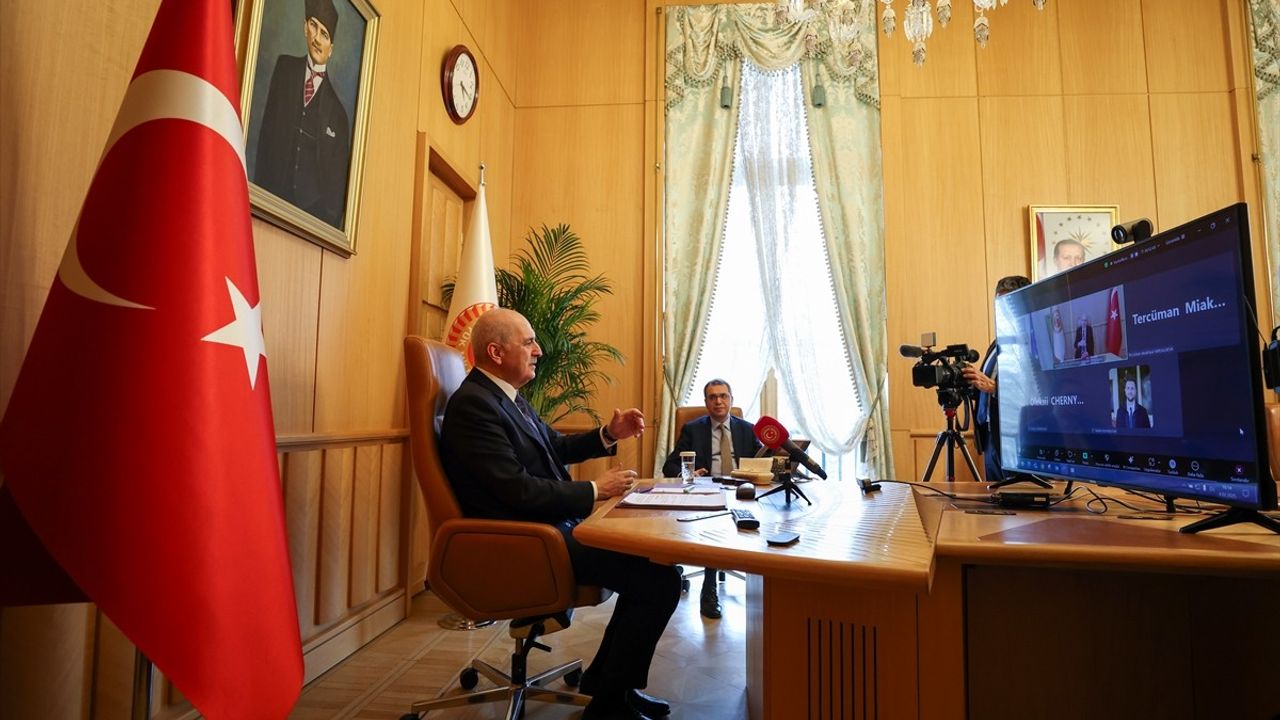 TBMM Başkanı Kurtulmuş, Ukrayna Meclis Başkanı Stefanchuk ile Görüşme Gerçekleştirdi